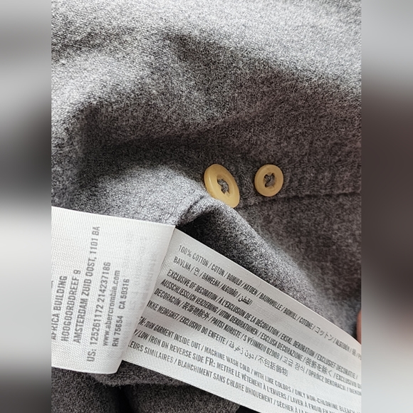 Abercrombie pair of chamois button down shirts - Picture 4 of 10